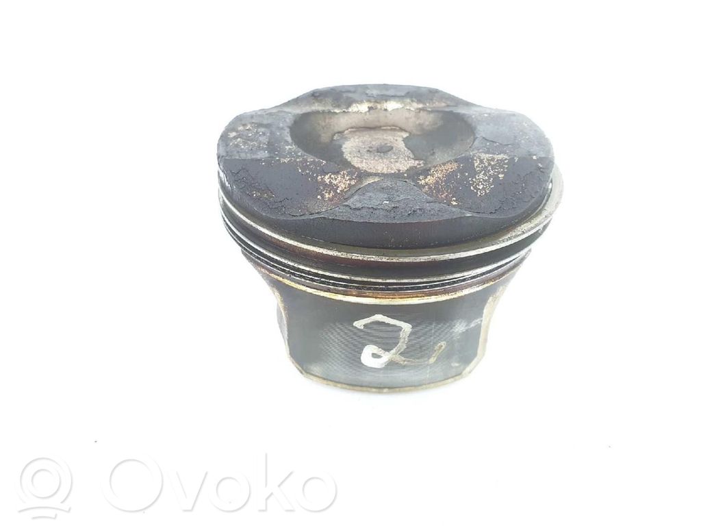 BMW 3 E92 E93 Piston 