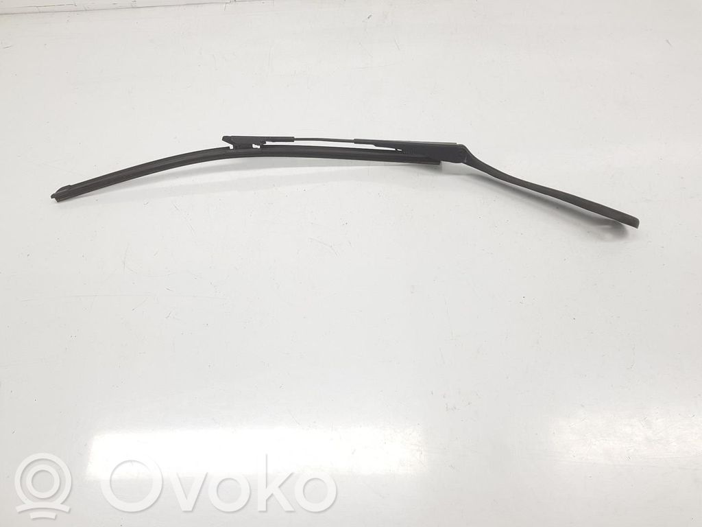 BMW 3 E90 E91 Front wiper blade arm 