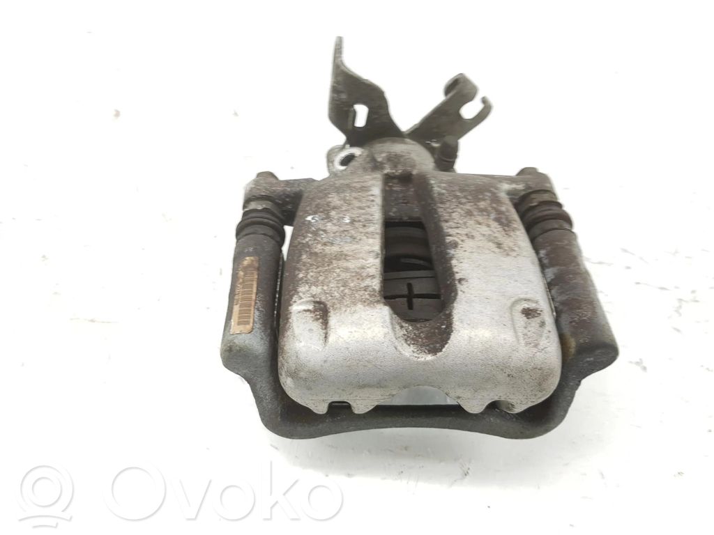 Opel Insignia A Tylny zacisk hamulcowy 