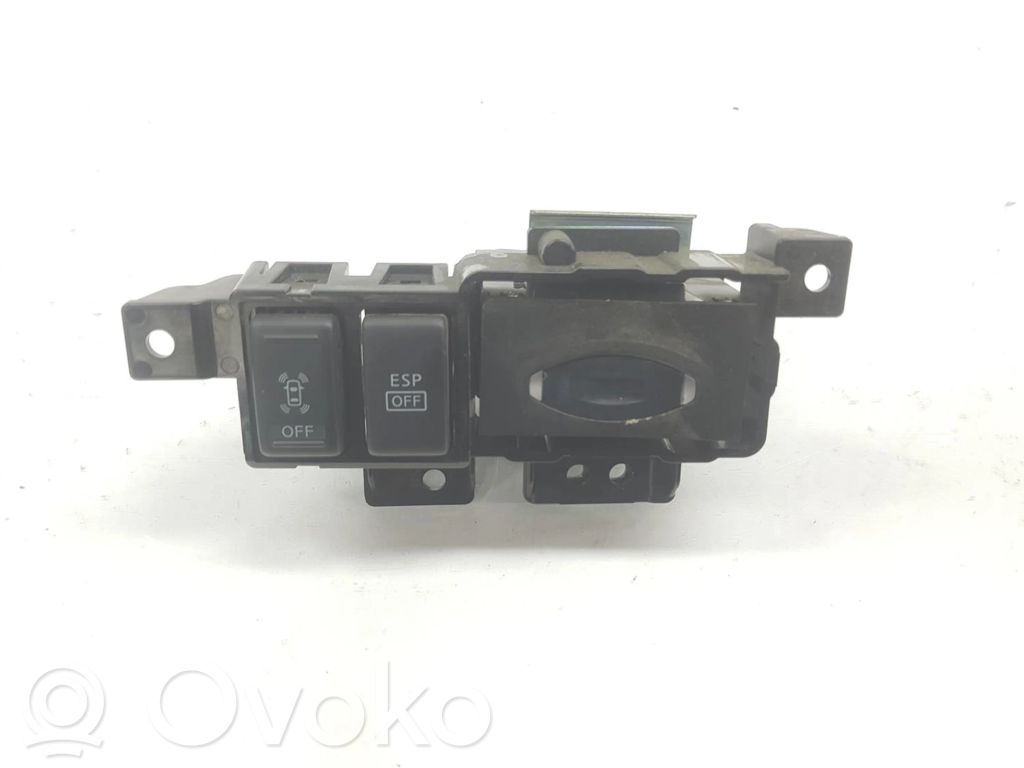 Infiniti FX Other switches/knobs/shifts 