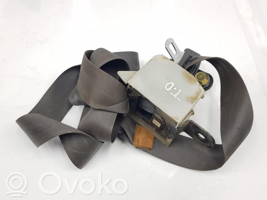 Mitsubishi Montero Cinturón trasero 