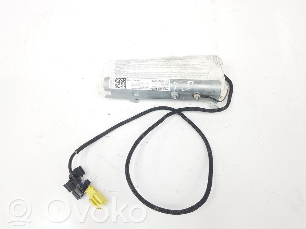 Audi Q7 4M Kurtyna airbag 