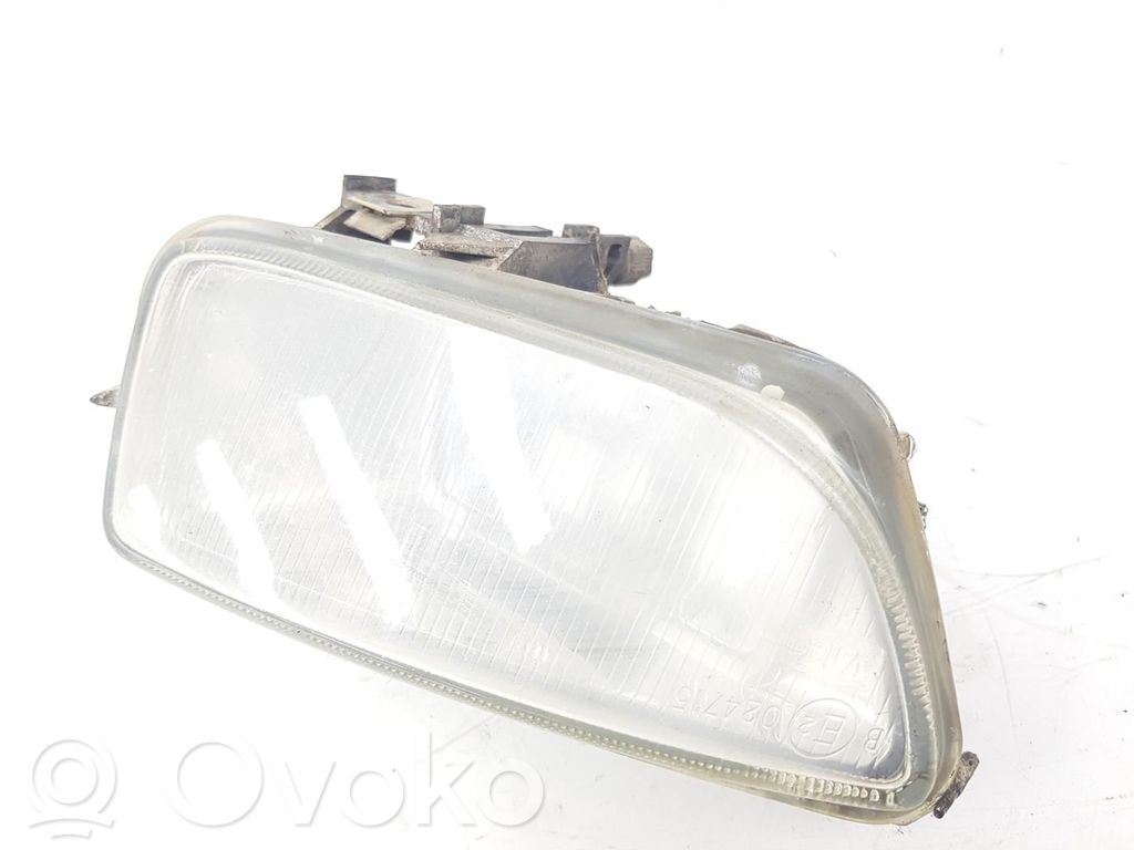 Citroen Saxo Etusumuvalo 