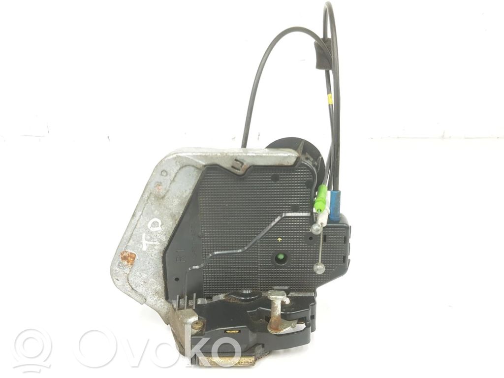 Toyota Land Cruiser (J120) Încuietoare ușă spate
