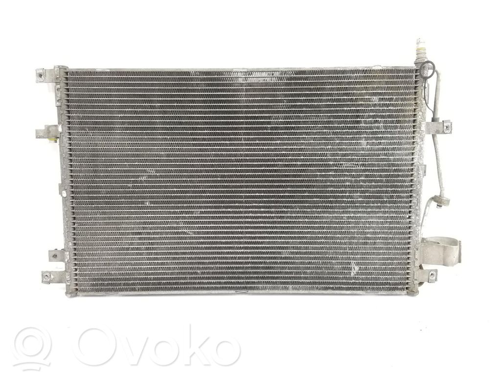 Volvo XC90 Radiatore di raffreddamento A/C (condensatore) 