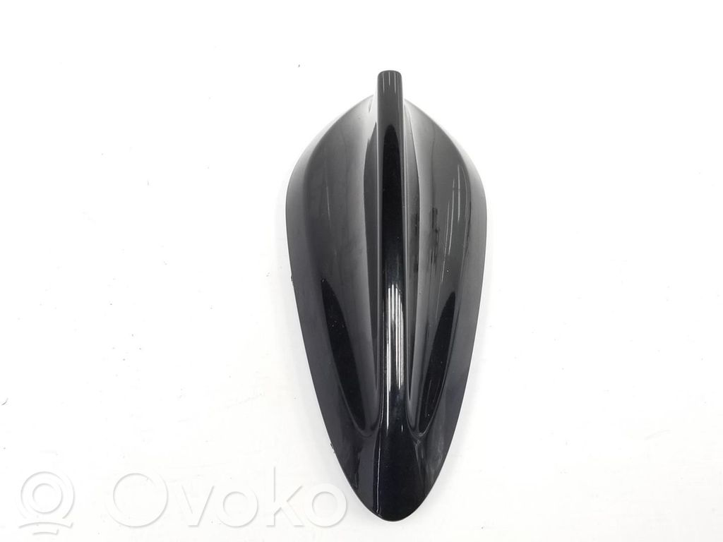 BMW 2 F46 Antenna autoradio