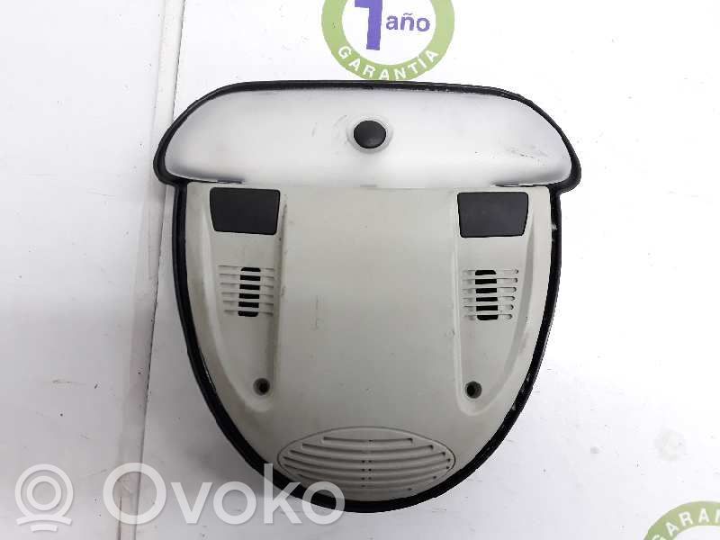 Etuistuimen valo   3422623,61313422623