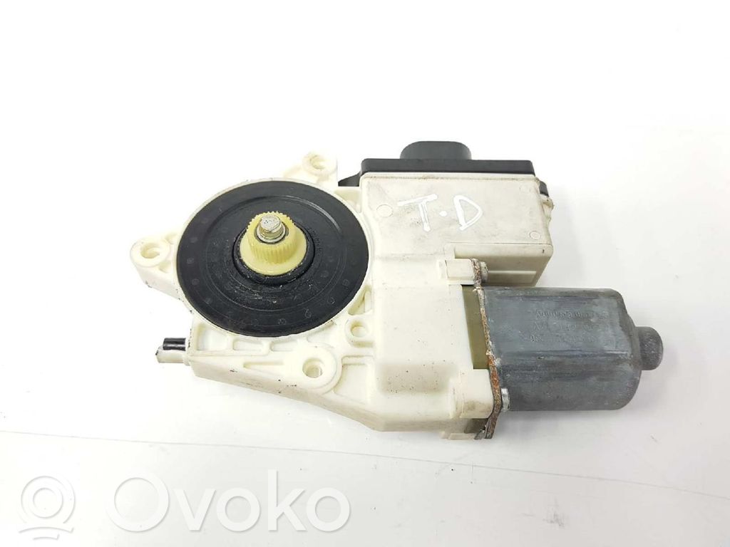 BMW 3 E90 E91 Motorino alzacristalli della portiera posteriore