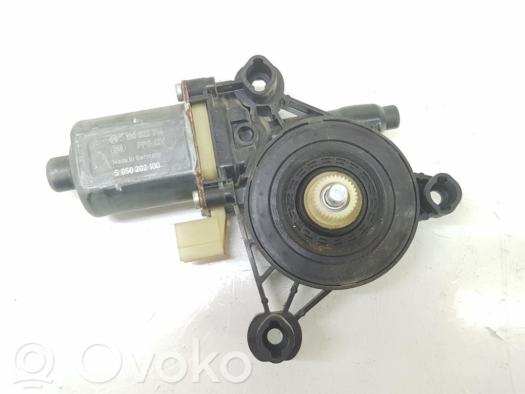 Seat Leon (5F) Motor macara geam ușă față