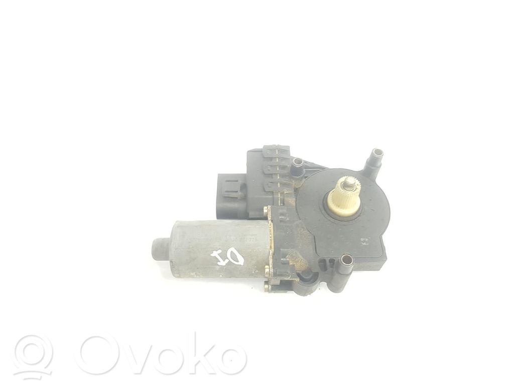 Audi A6 S6 C5 4B Silnik regulatora szyby drzwi przednich 