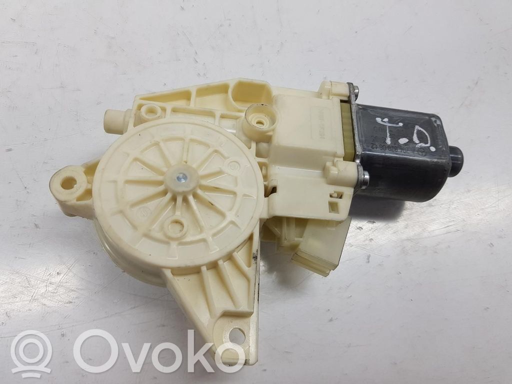 Mercedes-Benz E W212 Motorino alzacristalli della portiera posteriore