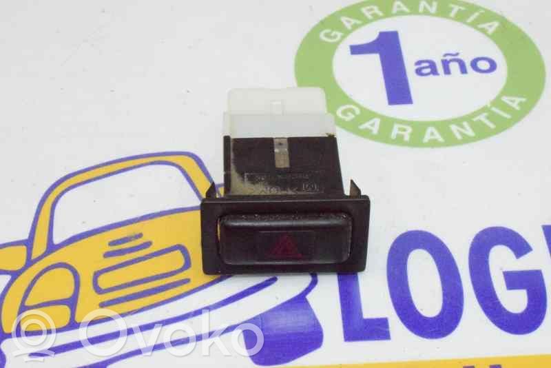 Ford Ranger Botón interruptor de luz de peligro 