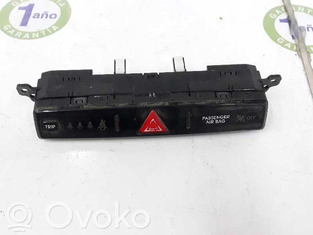 Hyundai i20 (PB PBT) Inne przełączniki i przyciski 