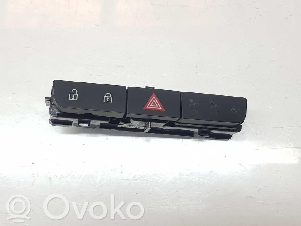 Opel Insignia A Comutator lumini pericol 