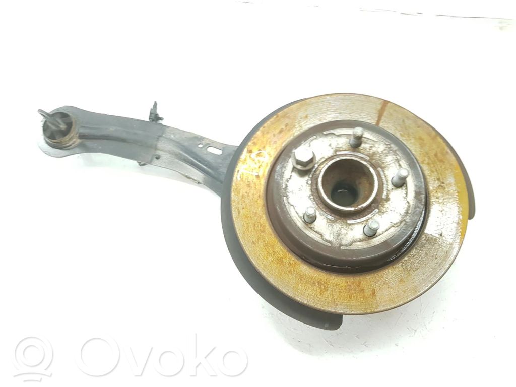Ford Focus Aizmugurē riteņa rumbas vārpstas šarnīrs (stupica, capfa) 