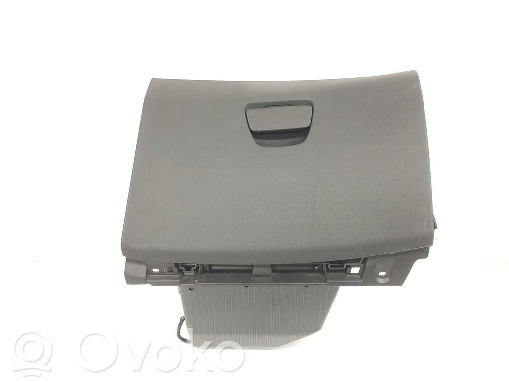 Peugeot 2008 I Vano portaoggetti