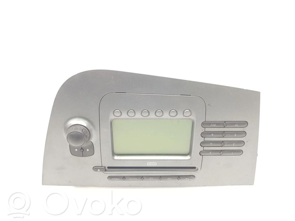 Seat Leon (1P) Unitate principală radio/CD/DVD/GPS 