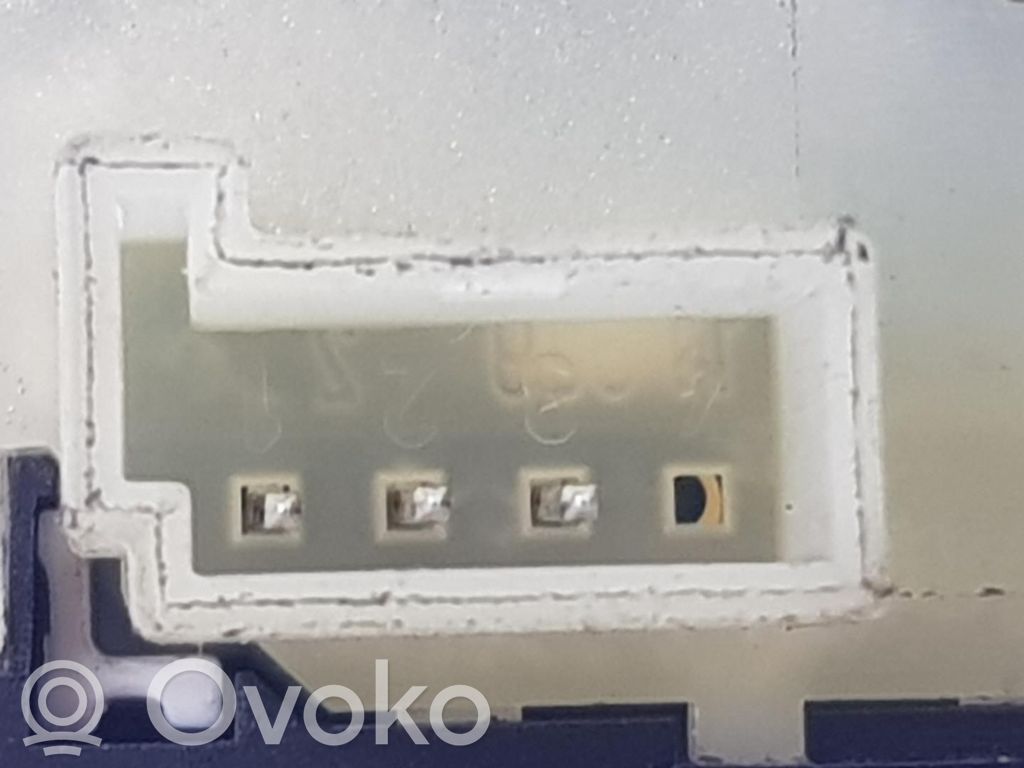 Other switches/knobs/shifts   61316921846,61319200316