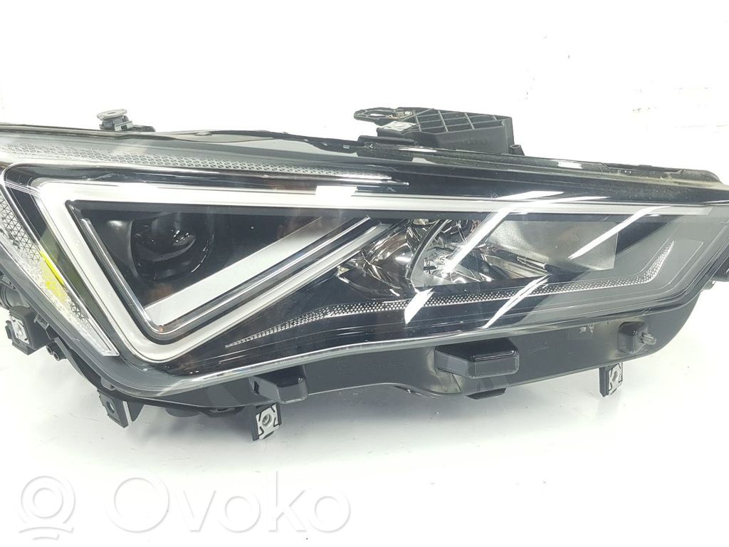 Seat Leon (5F) Phare frontale 