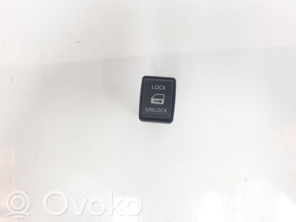 Nissan NV200 Other switches/knobs/shifts 
