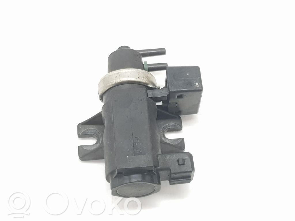 Válvula de vacío   11742247906,2247906