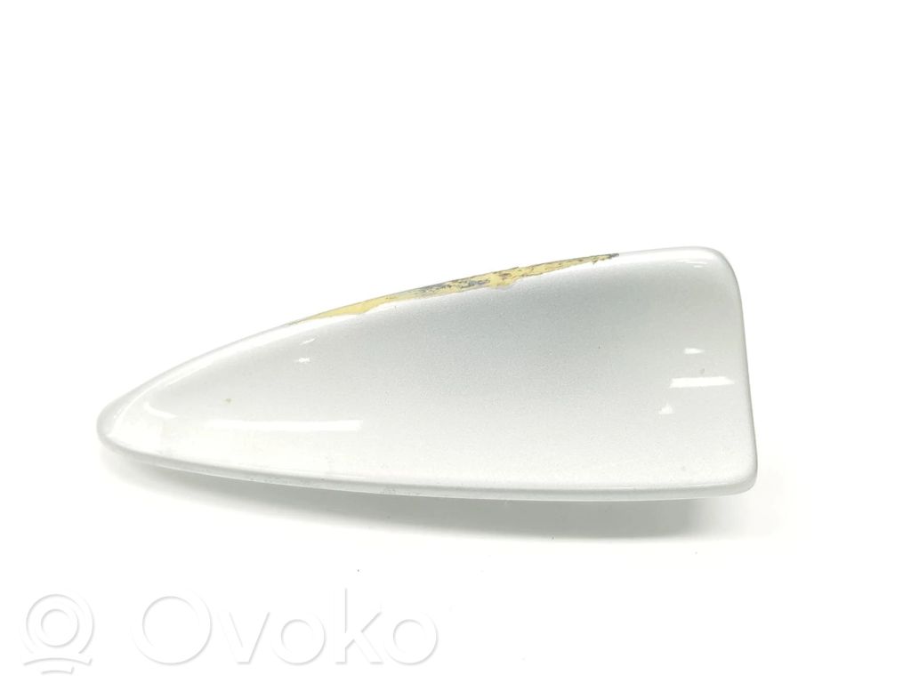BMW 3 E90 E91 Radion antenni 