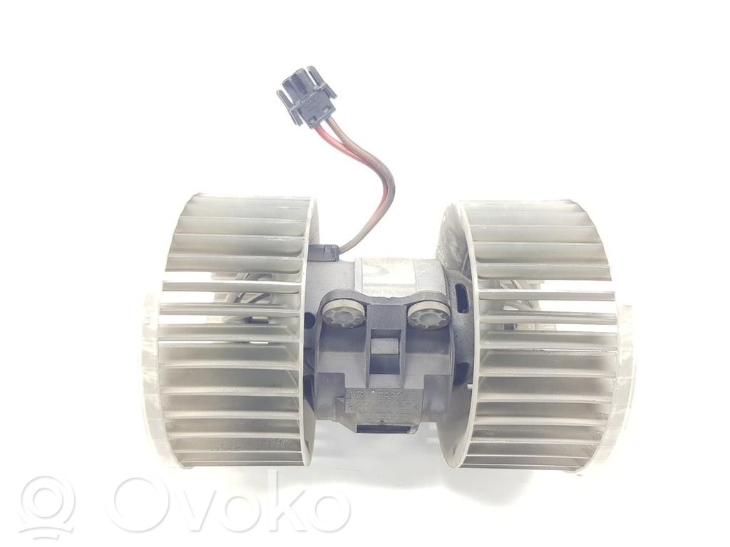 Mazā radiatora ventilators   64113453729,3453729