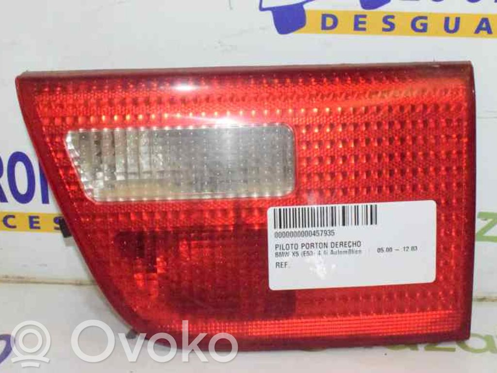 BMW X5 E53 Aizmugurējais lukturis pārsegā 