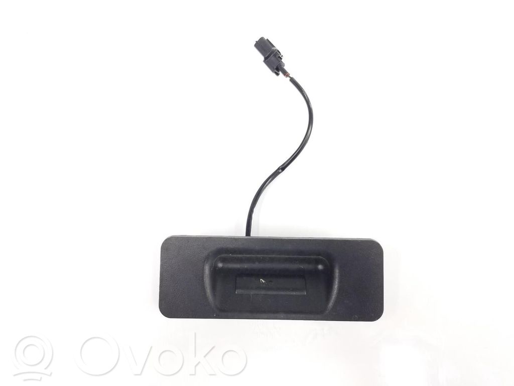 KIA Ceed Tailgate/trunk/boot exterior handle 