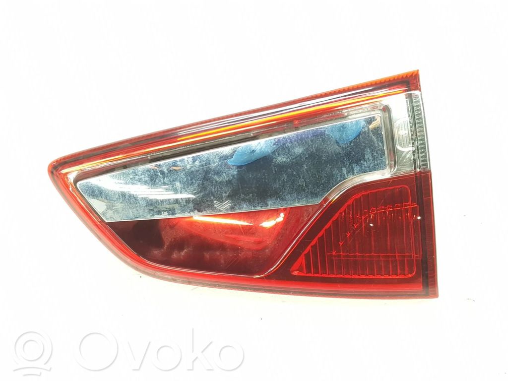 Ford Ecosport Lampy tylnej klapy bagażnika 