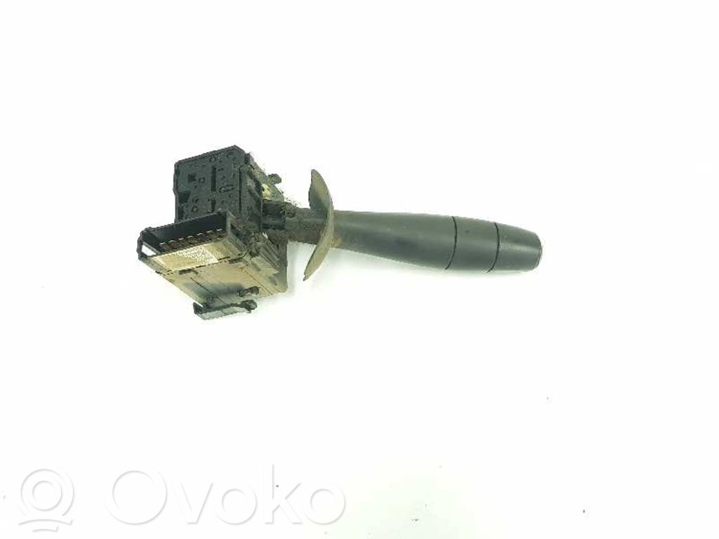 Opel Vivaro Manetka / Przełącznik wycieraczek 