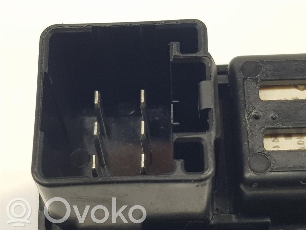 Interruptor del elevalunas eléctrico   68030832AB,68030832AB