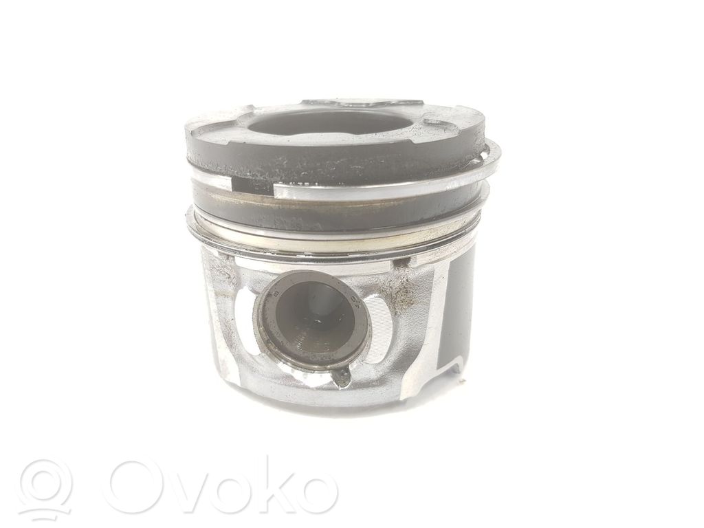 Ford Focus Piston 
