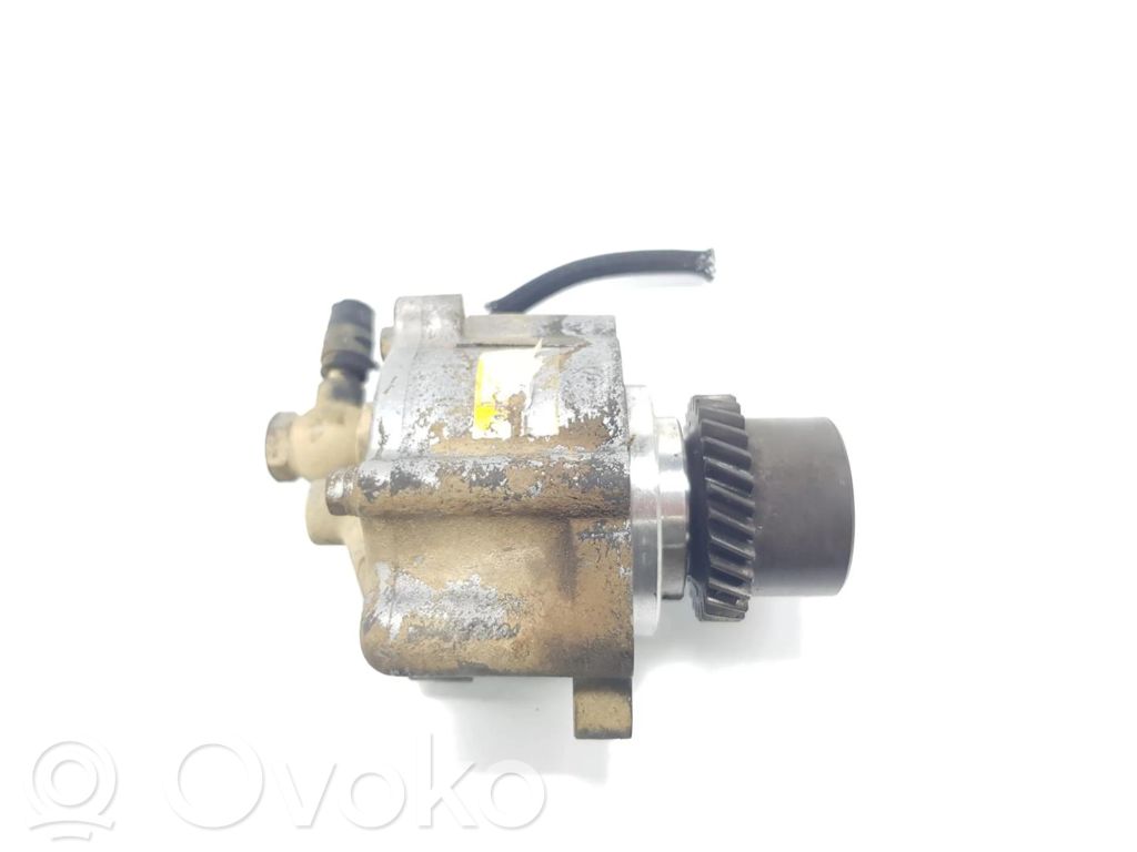 Toyota Land Cruiser (J120) Pompa a vuoto