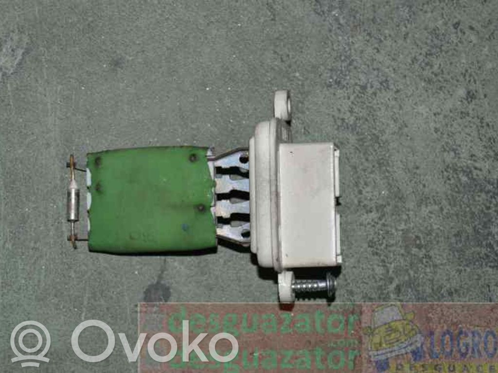 Rezystor / Opornik dmuchawy nawiewu   13128930,13128930