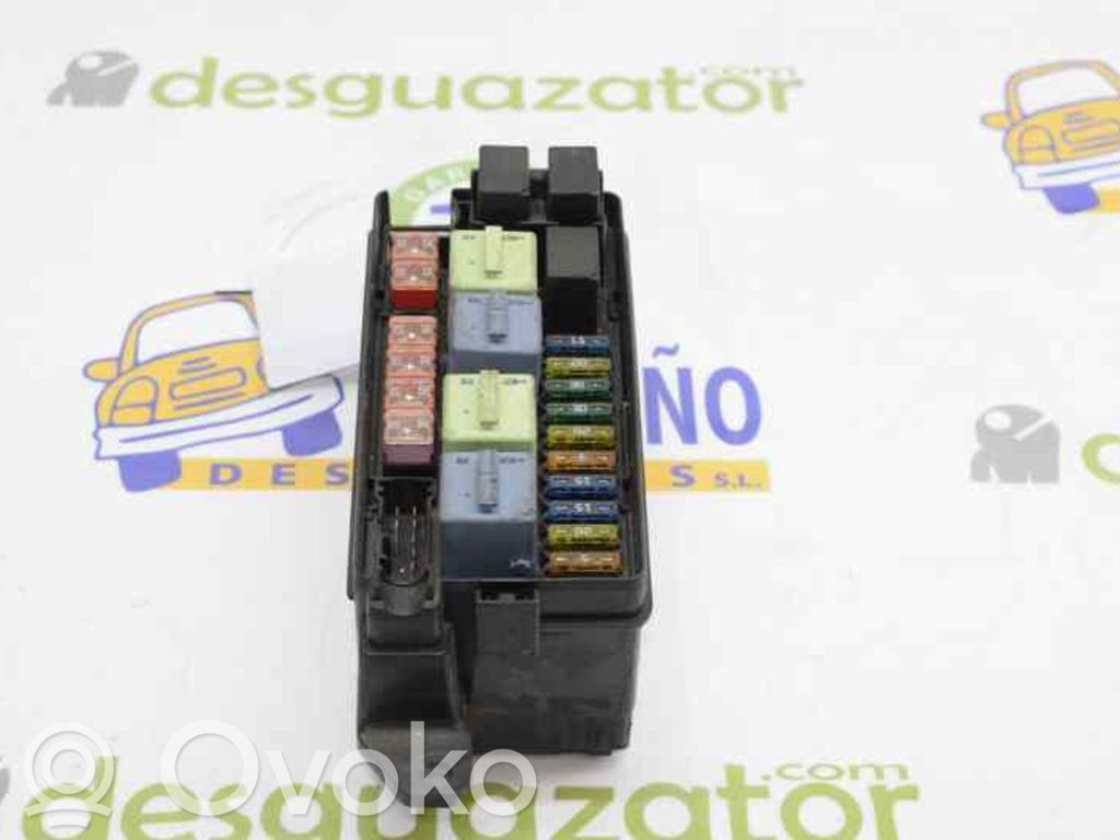 Módulo de fusible   6906604,6906604