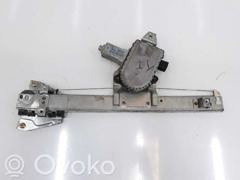 Mitsubishi Montero Regulador manual de la ventanilla trasera 