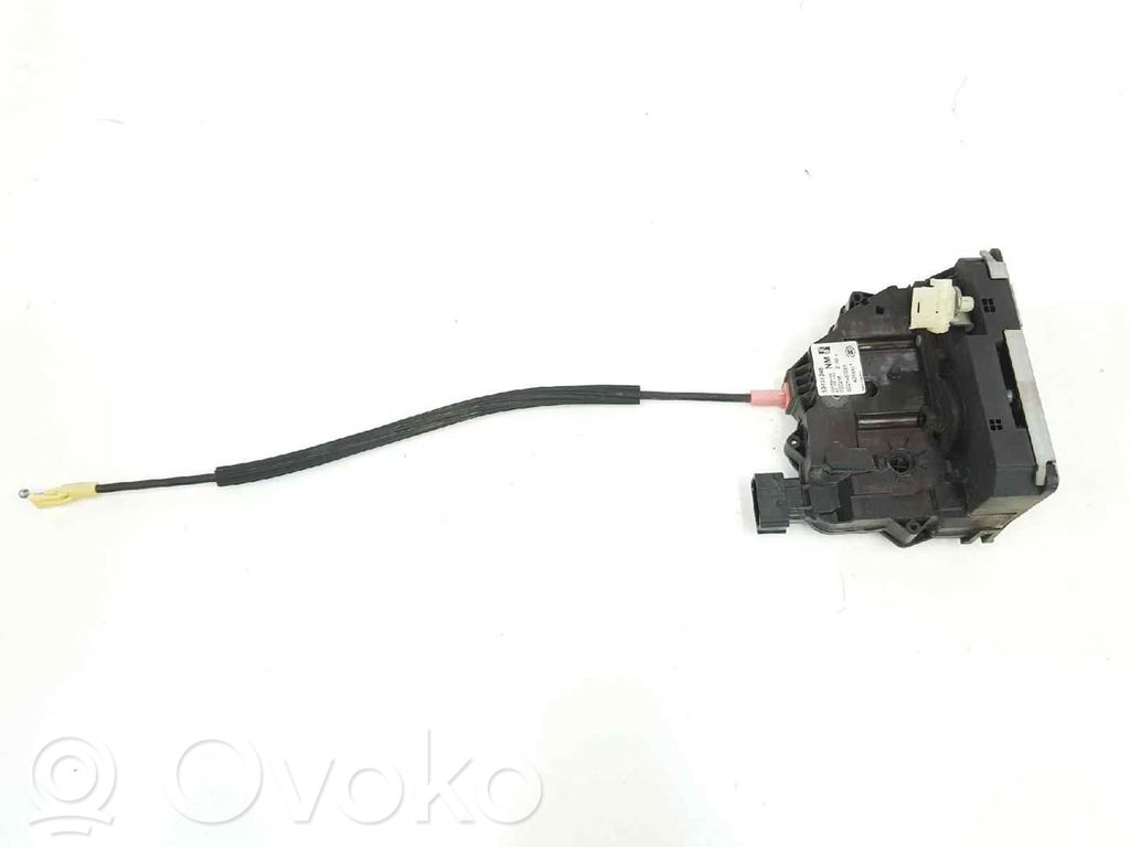 Opel Corsa E Zamek drzwi tylnych 