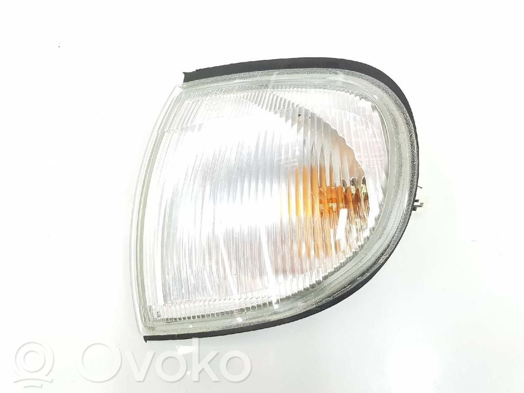 Nissan Serena Faro delantero/faro principal 