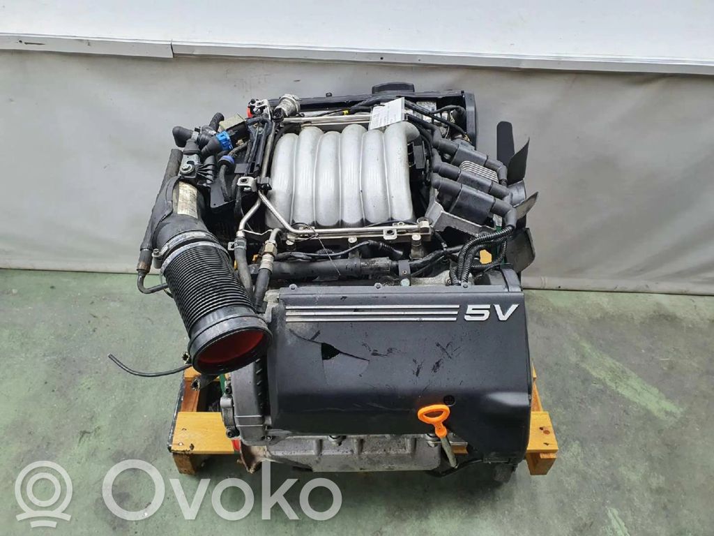 Audi A6 S6 C5 4B Двигатель 