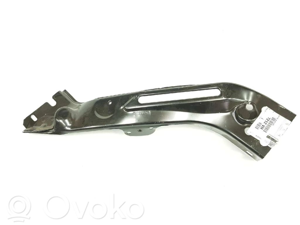 Peugeot 807 Front bodywork piece 