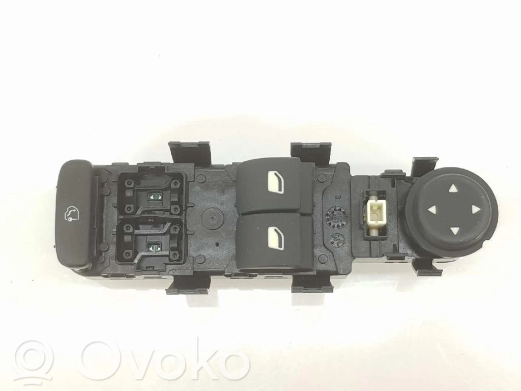 Citroen C4 II Electric window control switch 