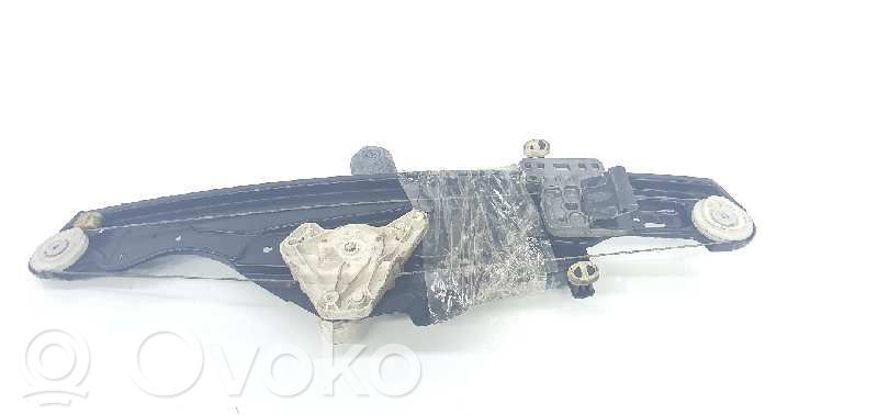 Mercedes-Benz E W211 Macara geam spate manuală