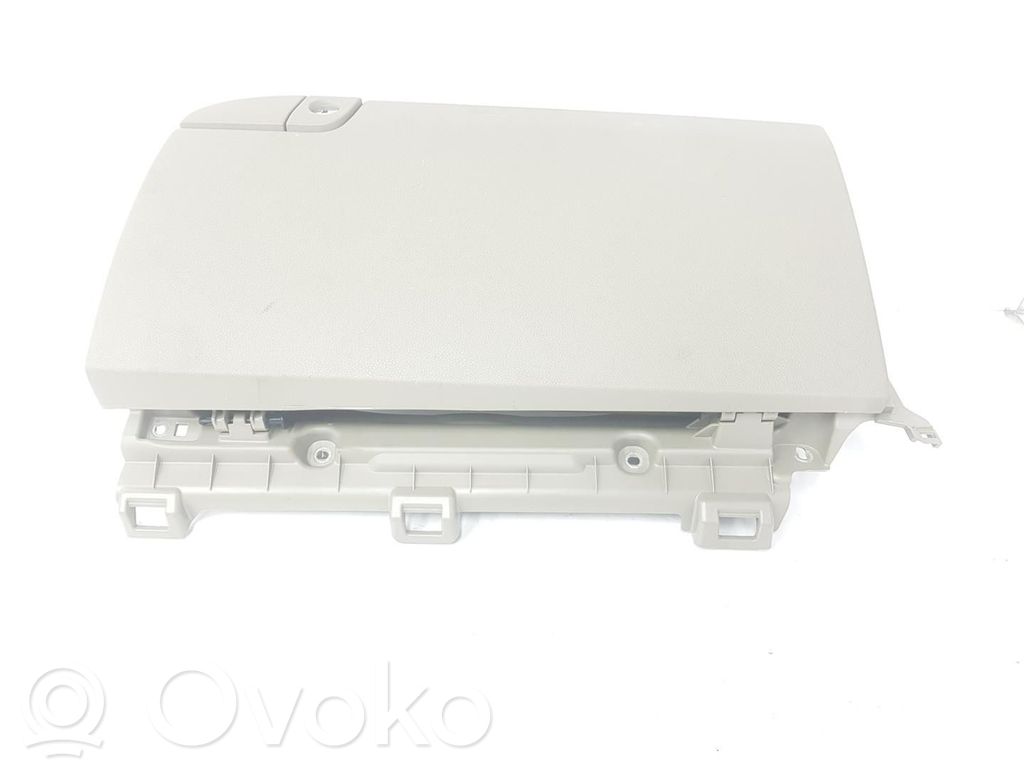 Guantera   84510C5100BHH,84540C5000BHH