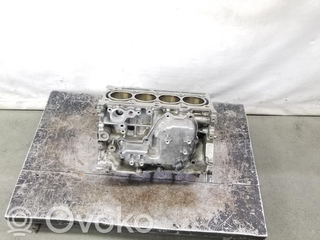 Toyota Auris 150 Bloks 