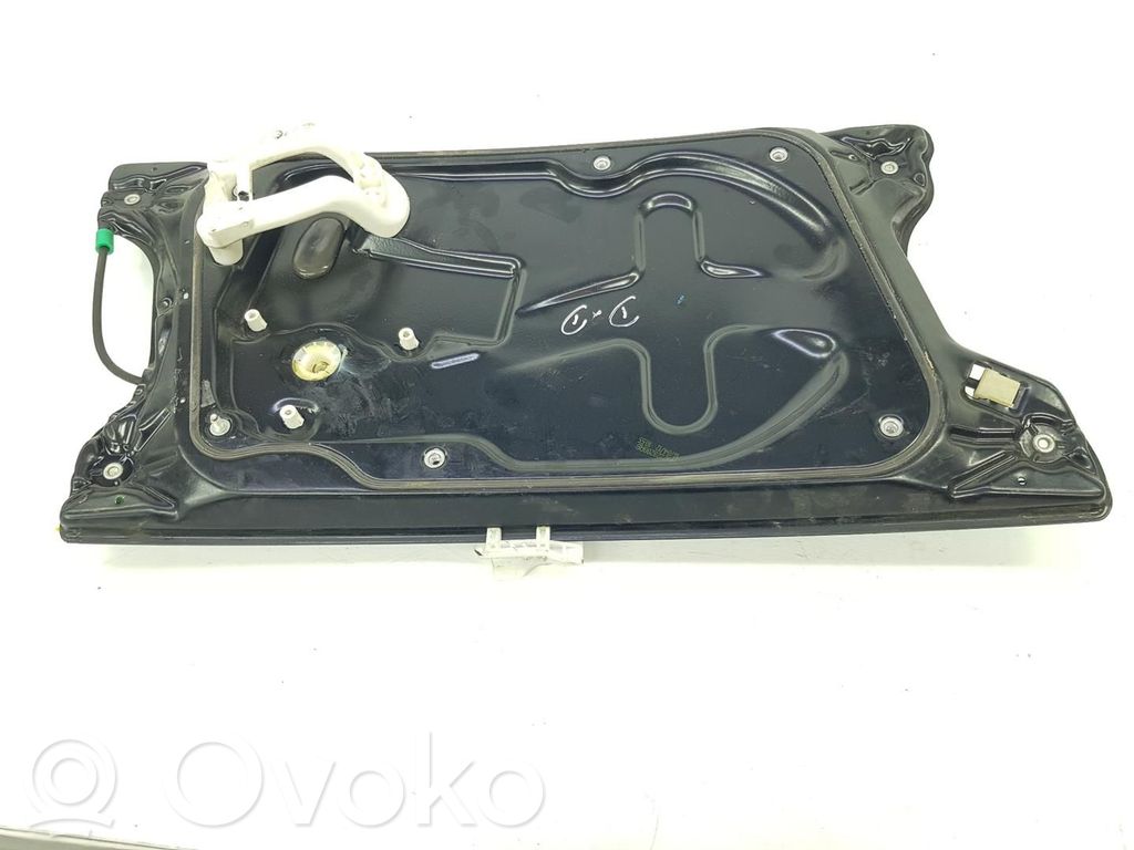 Land Rover Discovery 3 - LR3 Macara ușă față cu motor