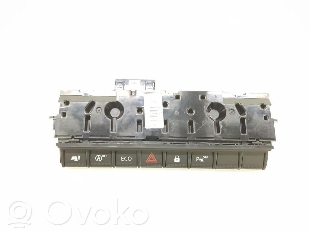 Renault Master III Botón interruptor de luz de peligro 