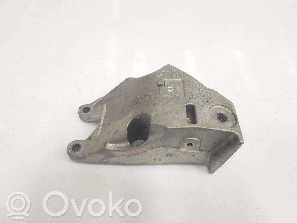 Engine mount bracket   6876205,22116876205,6876205