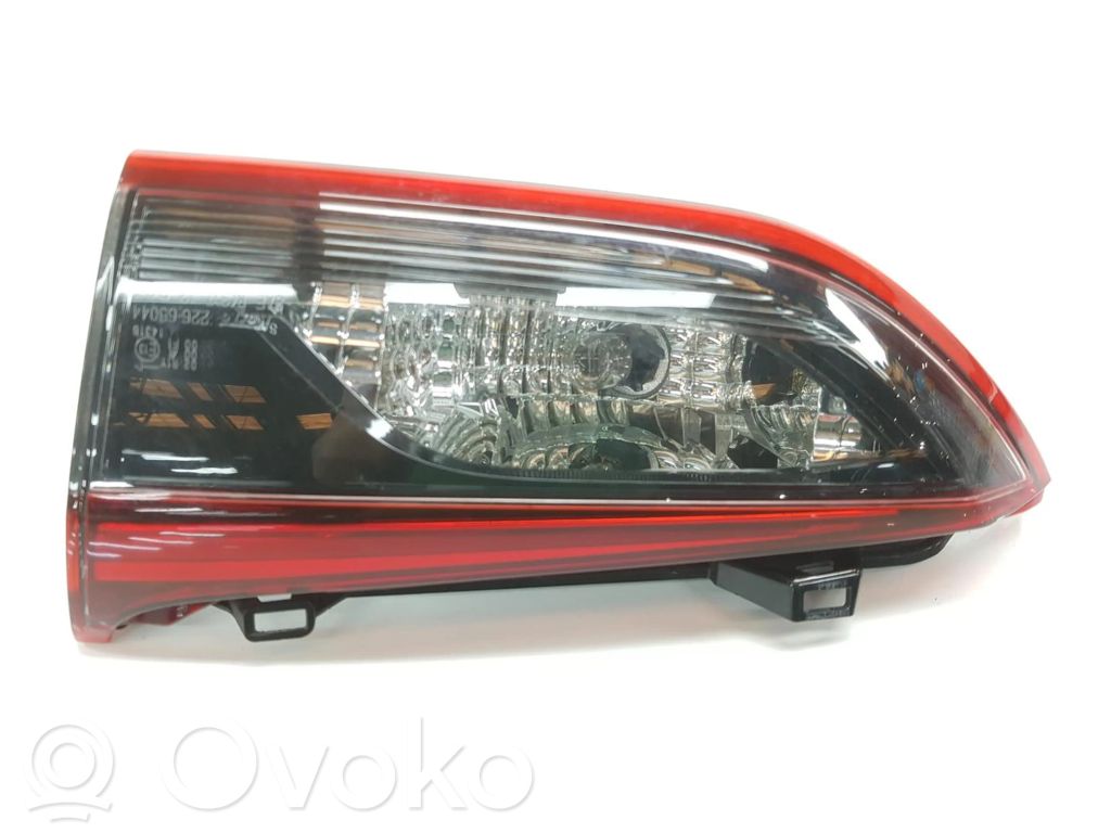 Mazda 6 Takaluukun takavalot 