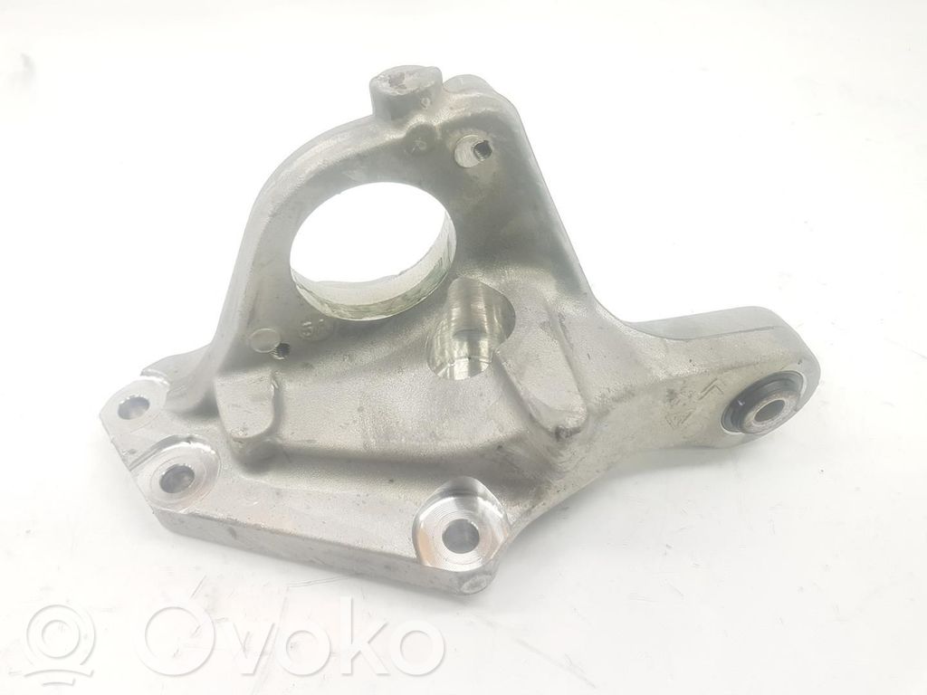 Opel Zafira Life Engine mount bracket 
